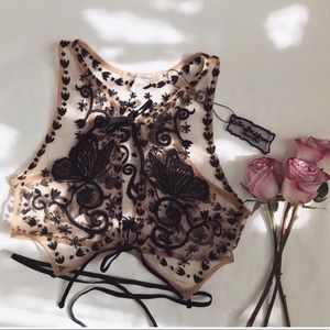 Fl&l karina butterfly top 🦋